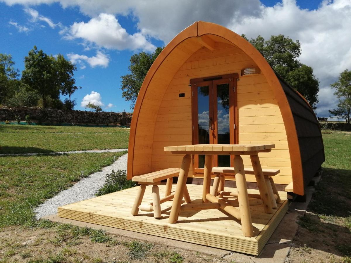 Les Roulottes De La Ferme Des Chanaux Saint-Julien-d'Ance Exterior foto